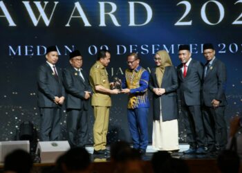 KI SUMUT AWARD 2024, PJ Gubernur Sumut meraih ACHIEVEMENT PERSON’